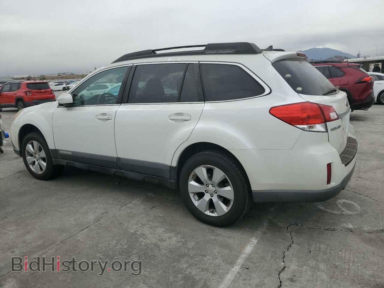 2011 SUBARU OUTBACK - VIN: 4S4BRBKC0B3392248 - Фото 2