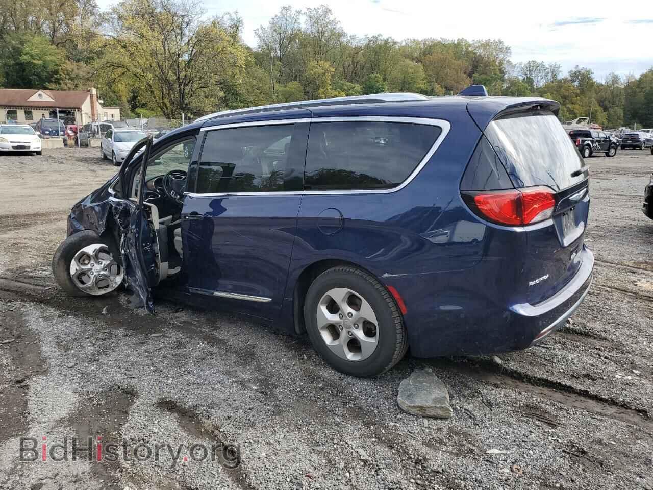2017 CHRYSLER PACIFICA - VIN: 2C4RC1EG2HR656065 - Photo 2