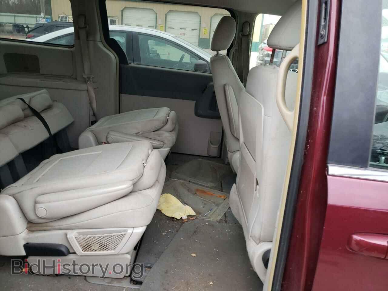 2008 CHRYSLER MINIVAN - VIN: 2A8HR54P68R691364 - Фото 10