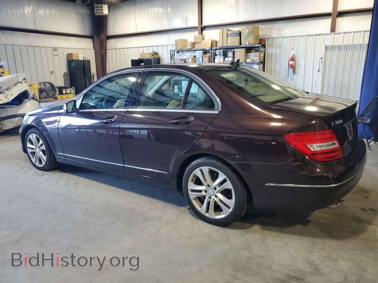 2012 MERCEDES-BENZ C-CLASS - VIN: WDDGF8BB0CA705203 - Фото 2