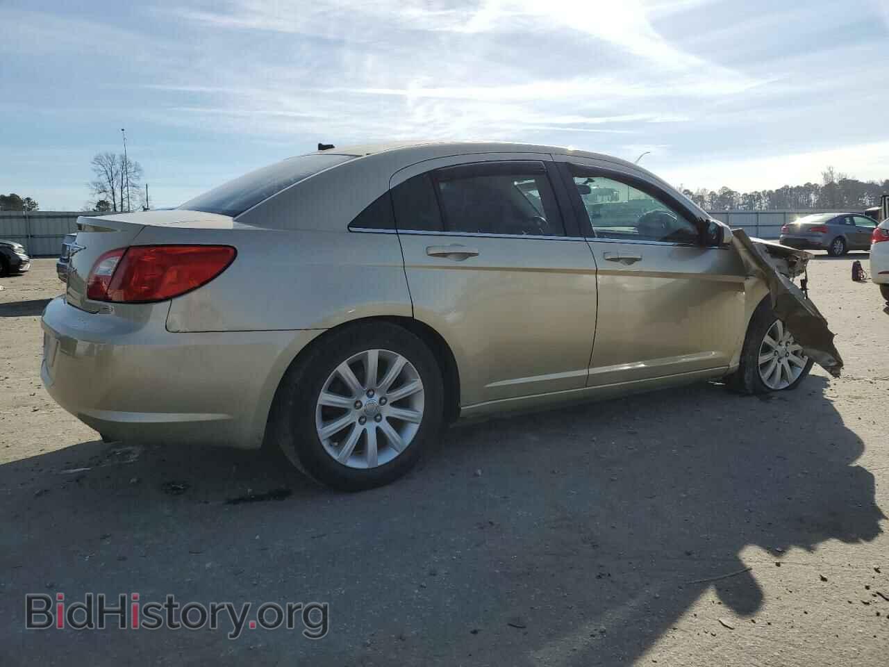 2010 CHRYSLER SEBRING - VIN: 1C3CC5FB0AN217793 - Фото 3