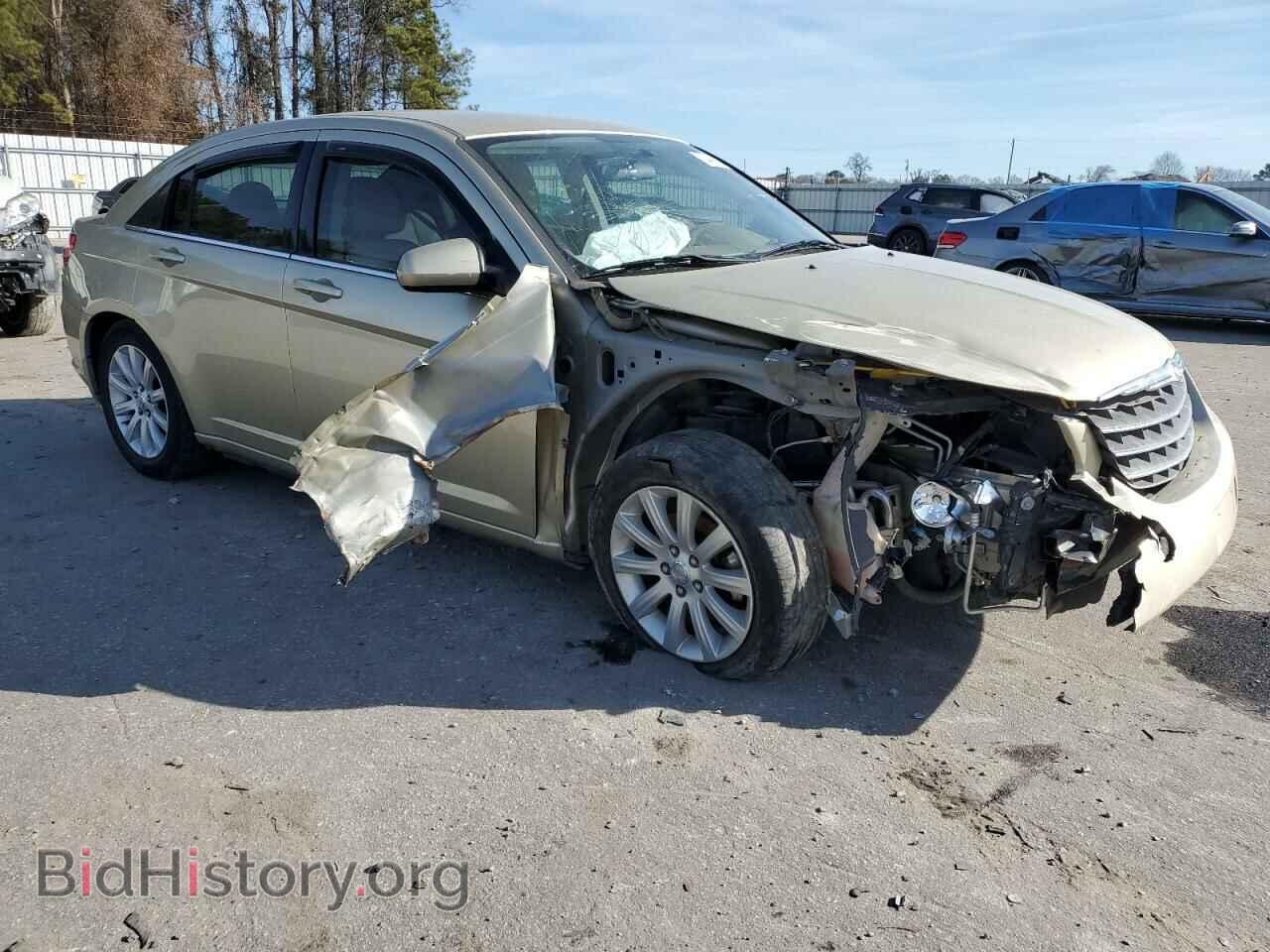 2010 CHRYSLER SEBRING - VIN: 1C3CC5FB0AN217793 - Фото 4