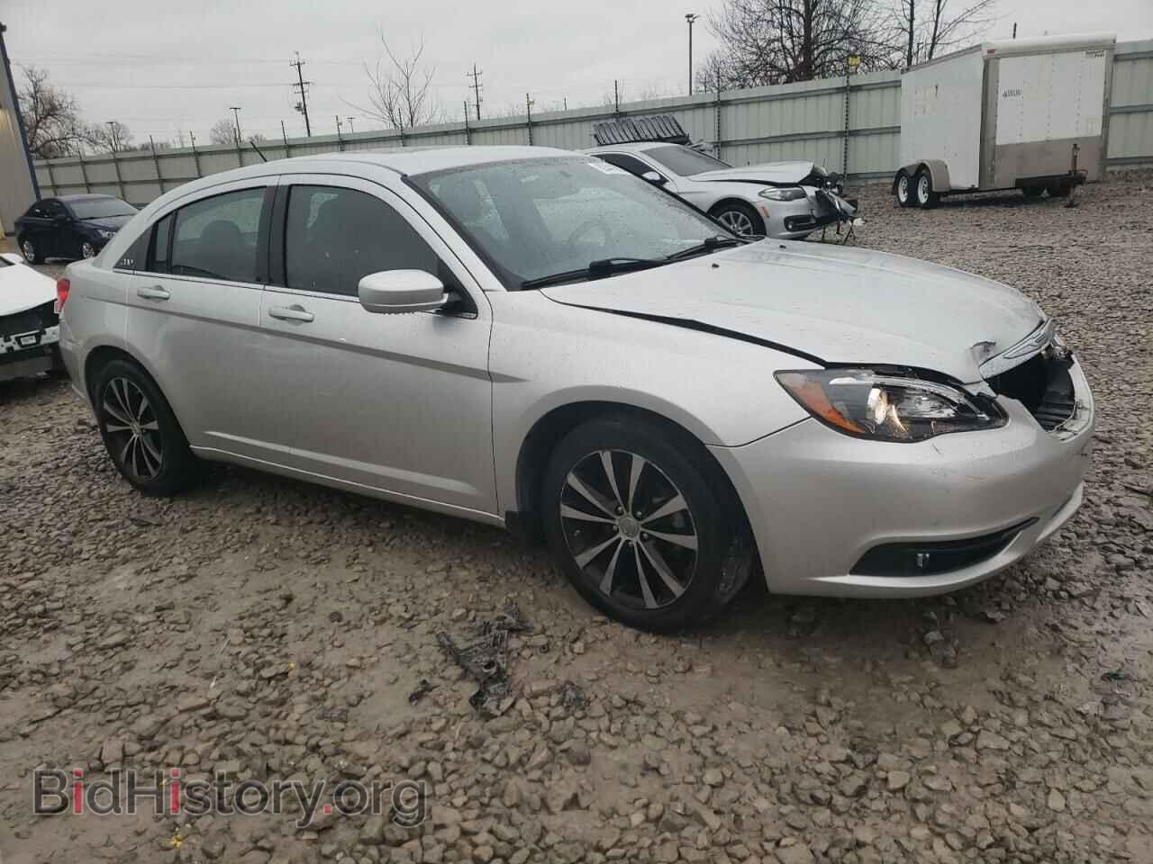 2012 CHRYSLER 200 - VIN: 1C3CCBBG8CN303503 - Фото 4