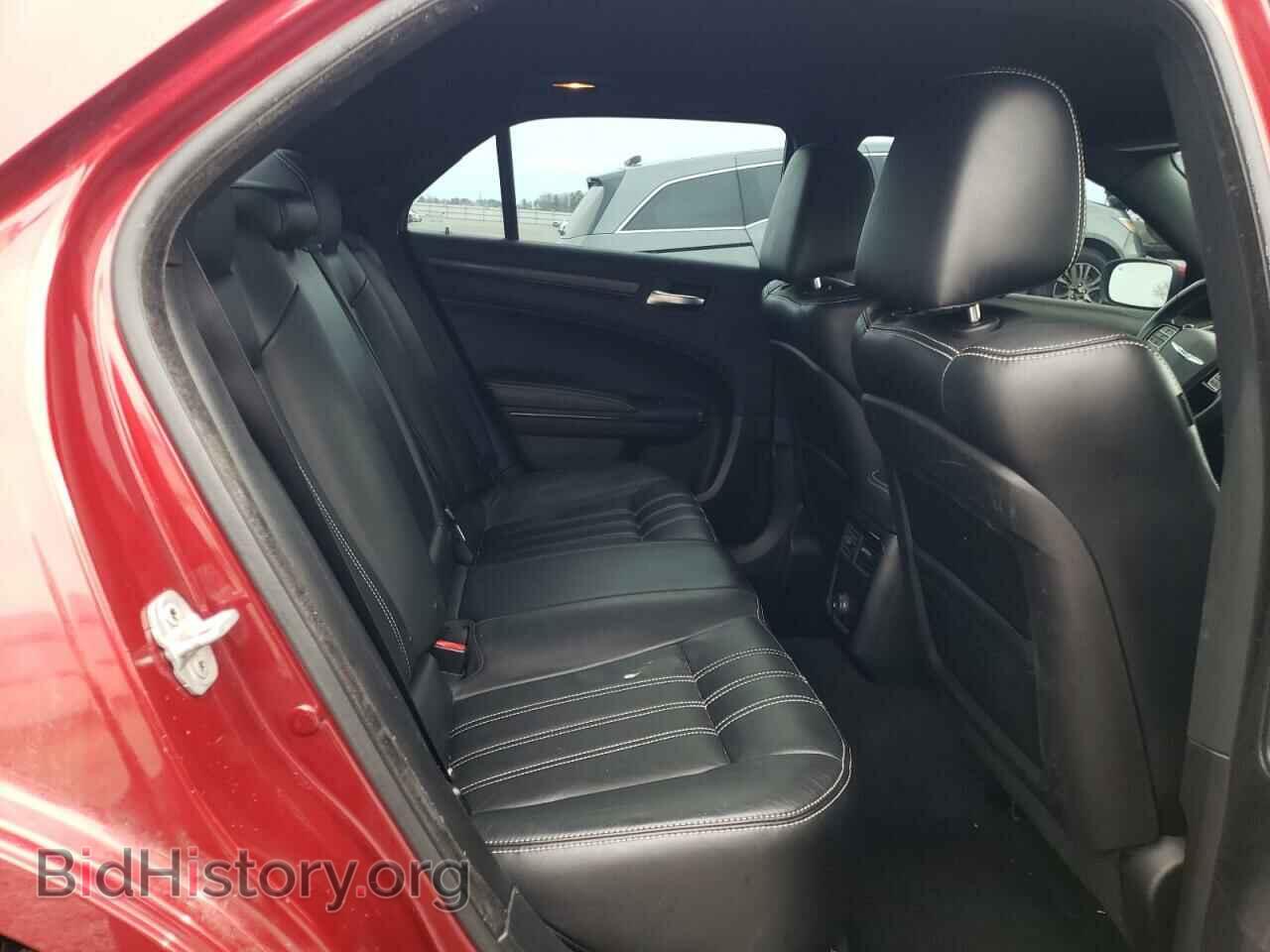 2014 CHRYSLER 300 - VIN: 2C3CCABG9EH119015 - Фото 10