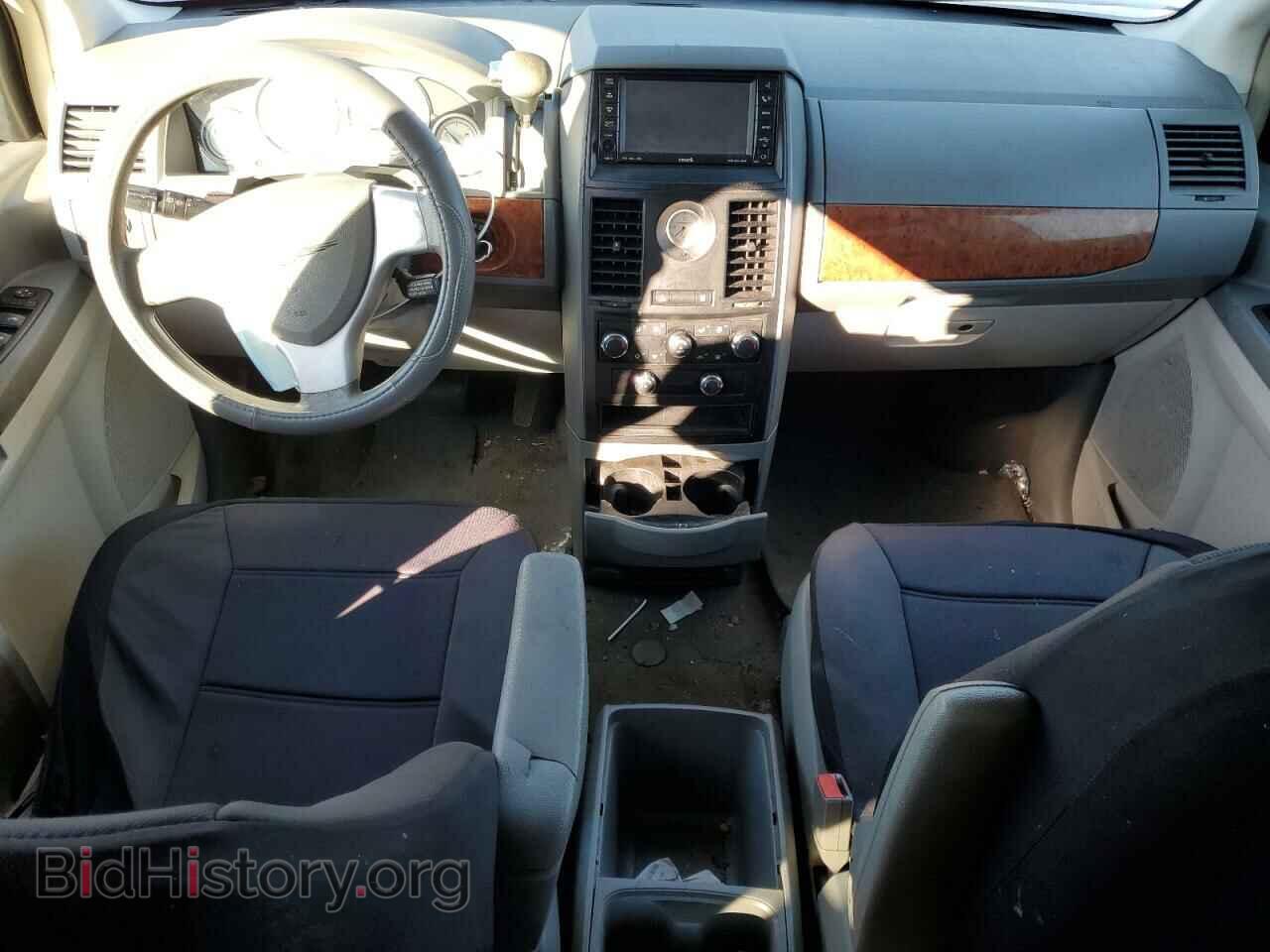 2008 CHRYSLER MINIVAN - VIN: 2A8HR44HX8R726636 - Фото 8