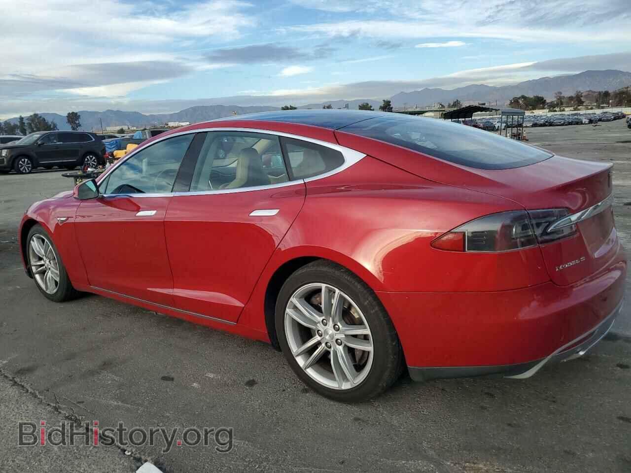 2013 TESLA MODEL S - VIN: 5YJSA1AG6DFP08252 - Фото 2