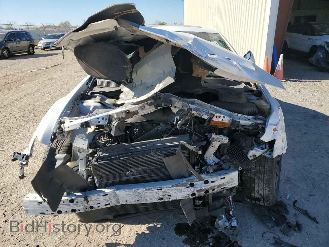 2018 CHRYSLER 300 - VIN: 2C3CCAGG0JH241040 - Фото 5