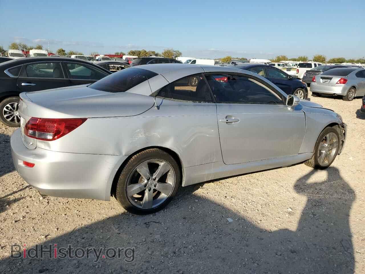 2010 LEXUS IS - VIN: JTHFE2C27A2500701 - Photo 3