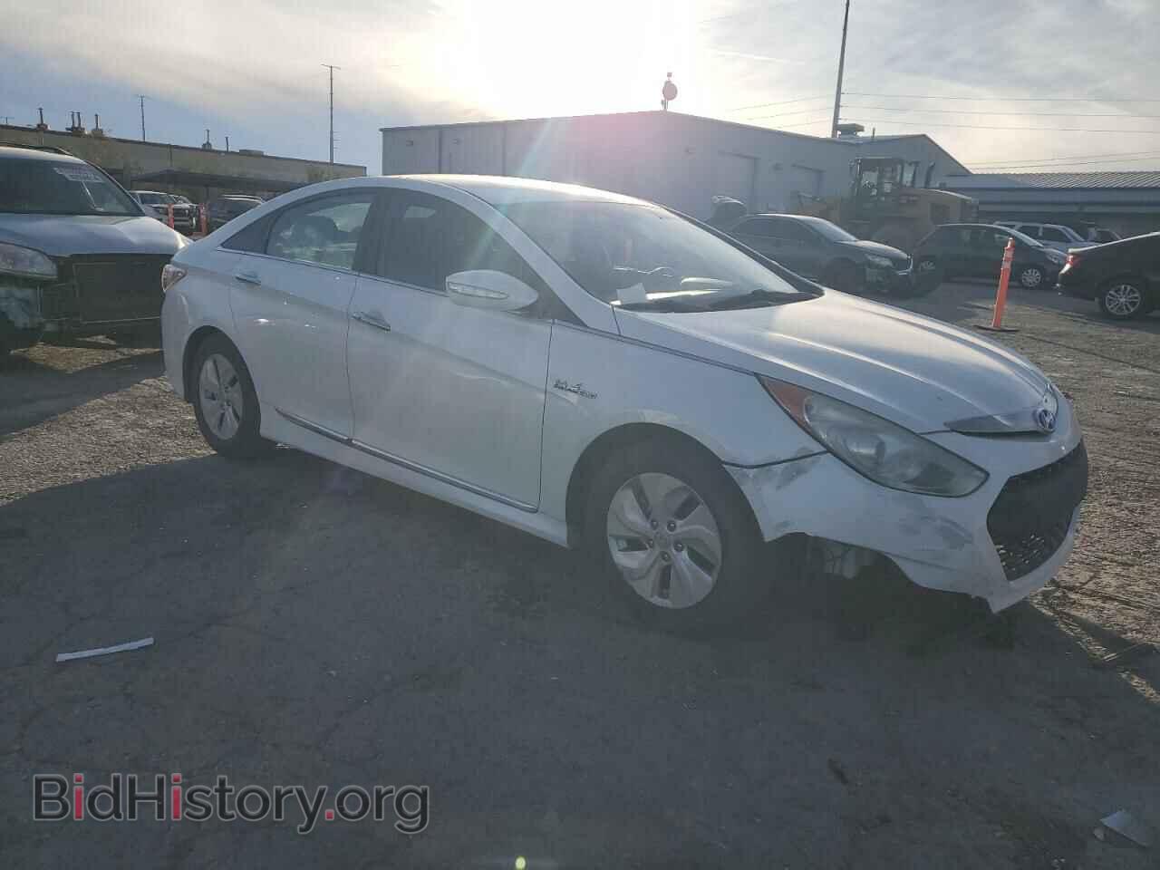 2014 HYUNDAI SONATA - VIN: KMHEC4A43EA108356 - Фото 4