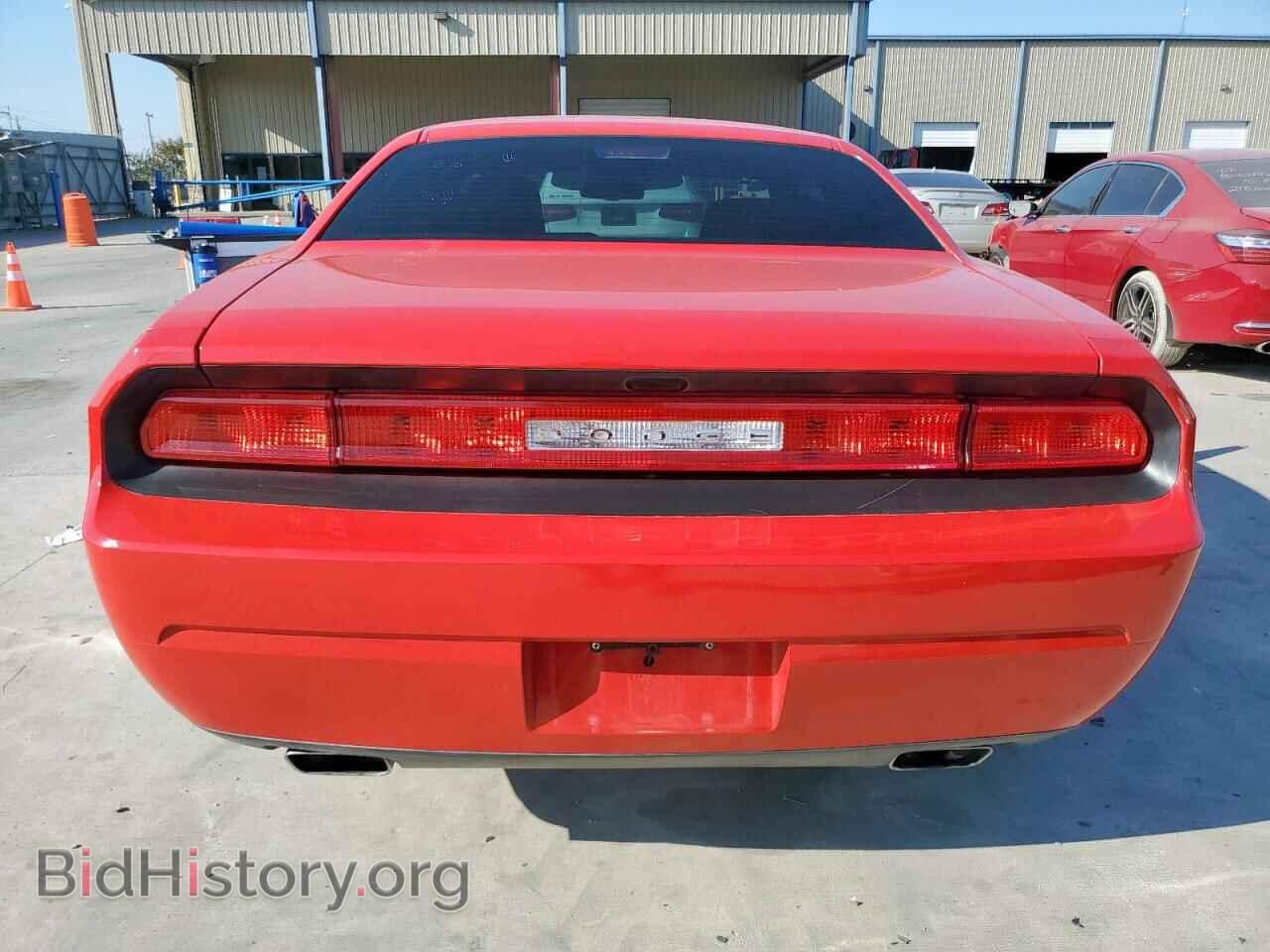 2014 DODGE CHALLENGER - VIN: 2C3CDYAG4EH127031 - Фото 6
