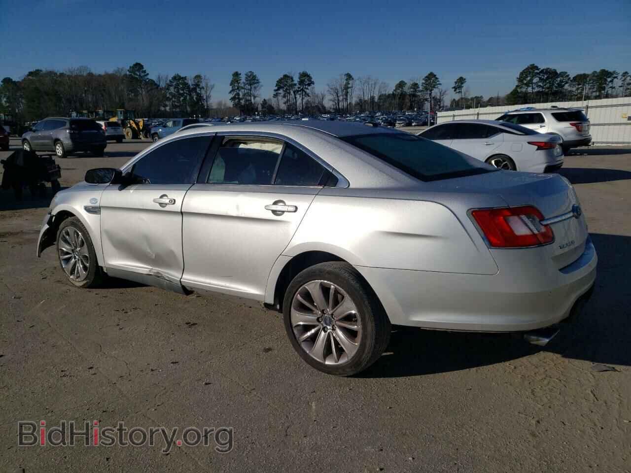 2010 FORD TAURUS - VIN: 1FAHP2FW0AG120658 - Фото 2
