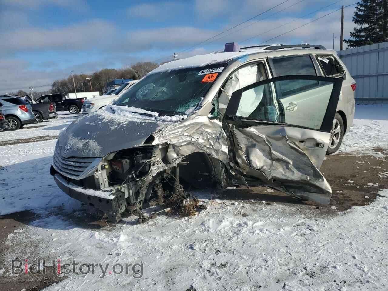 Photo 5TDKZ3DC9HS872299 - TOYOTA All Models 2017