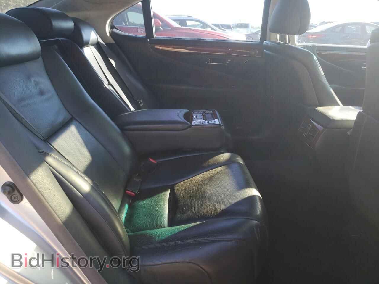 2009 LEXUS LS460 - VIN: JTHGL46F495036085 - Photo 10