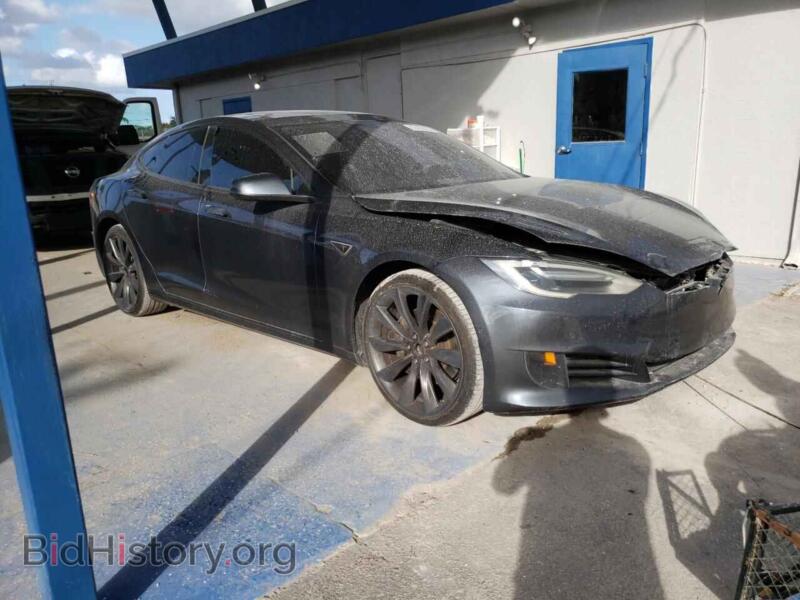 2016 Tesla MODEL S (VIN 5YJSA1E11GF146402) — фото 4 из 13