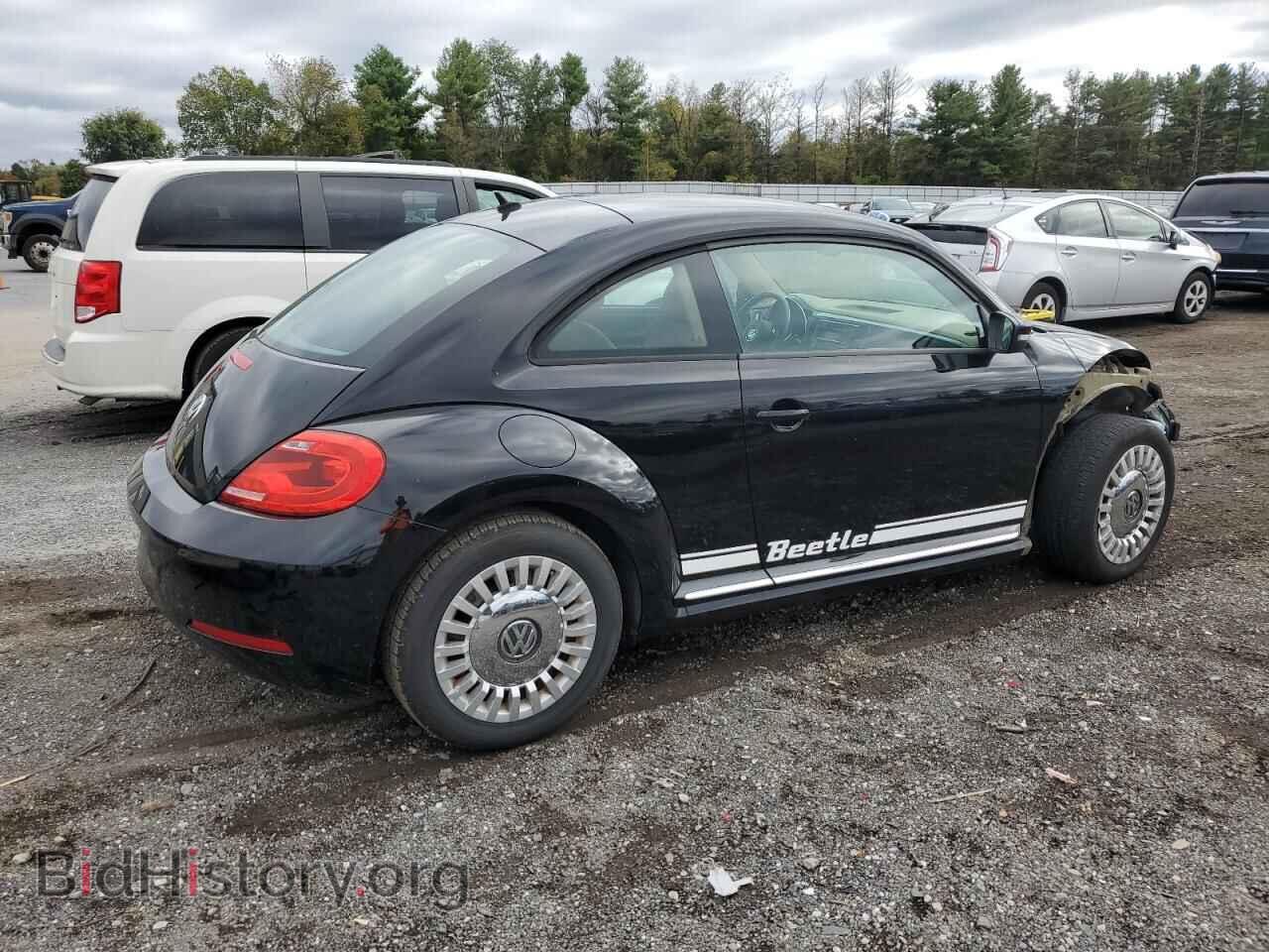 2013 VOLKSWAGEN BEETLE - VIN: 3VWJP7AT9DM683561 - Фото 3