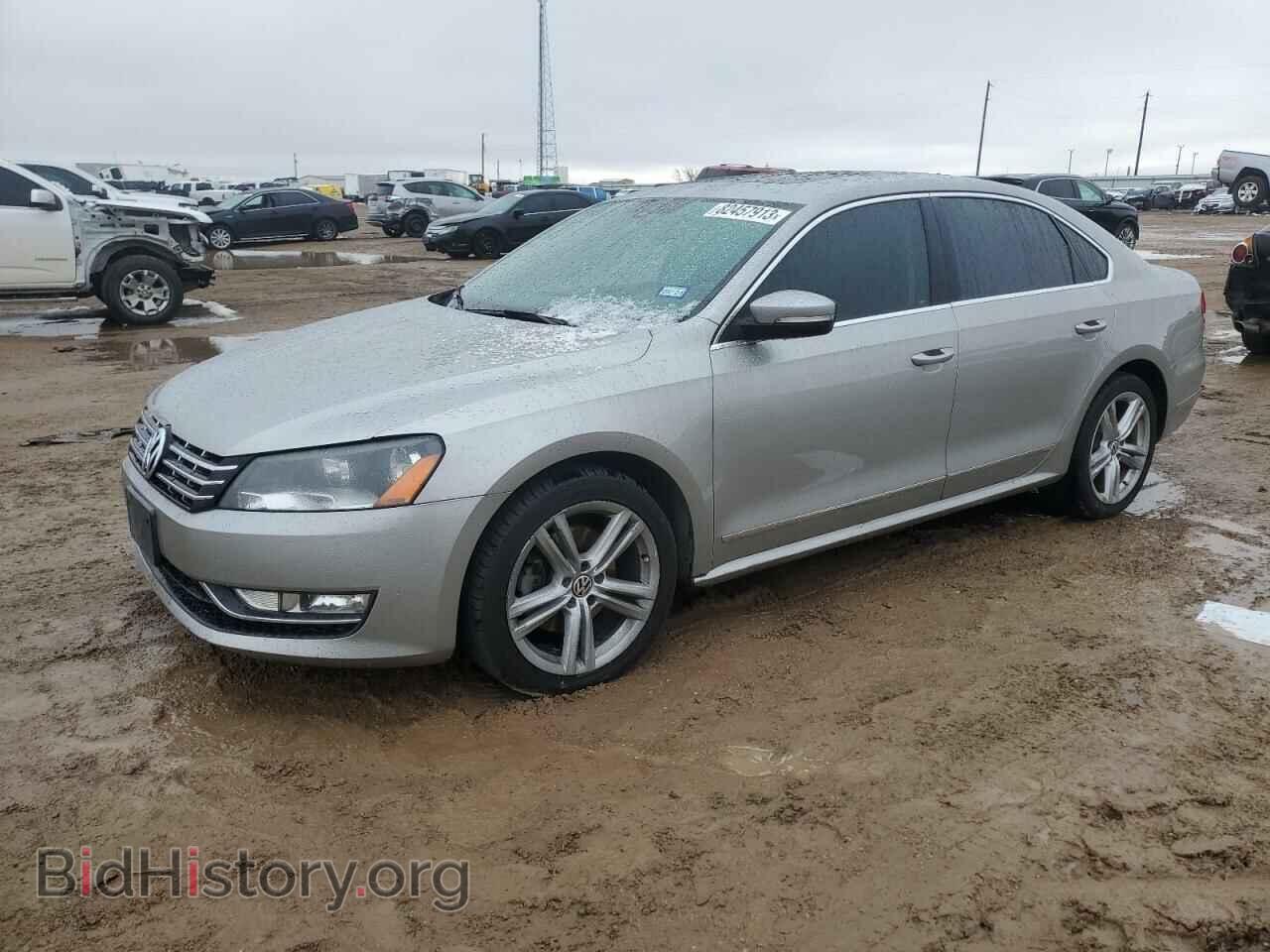 Фотография 1VWCN7A32DC058242 - VOLKSWAGEN PASSAT 2013
