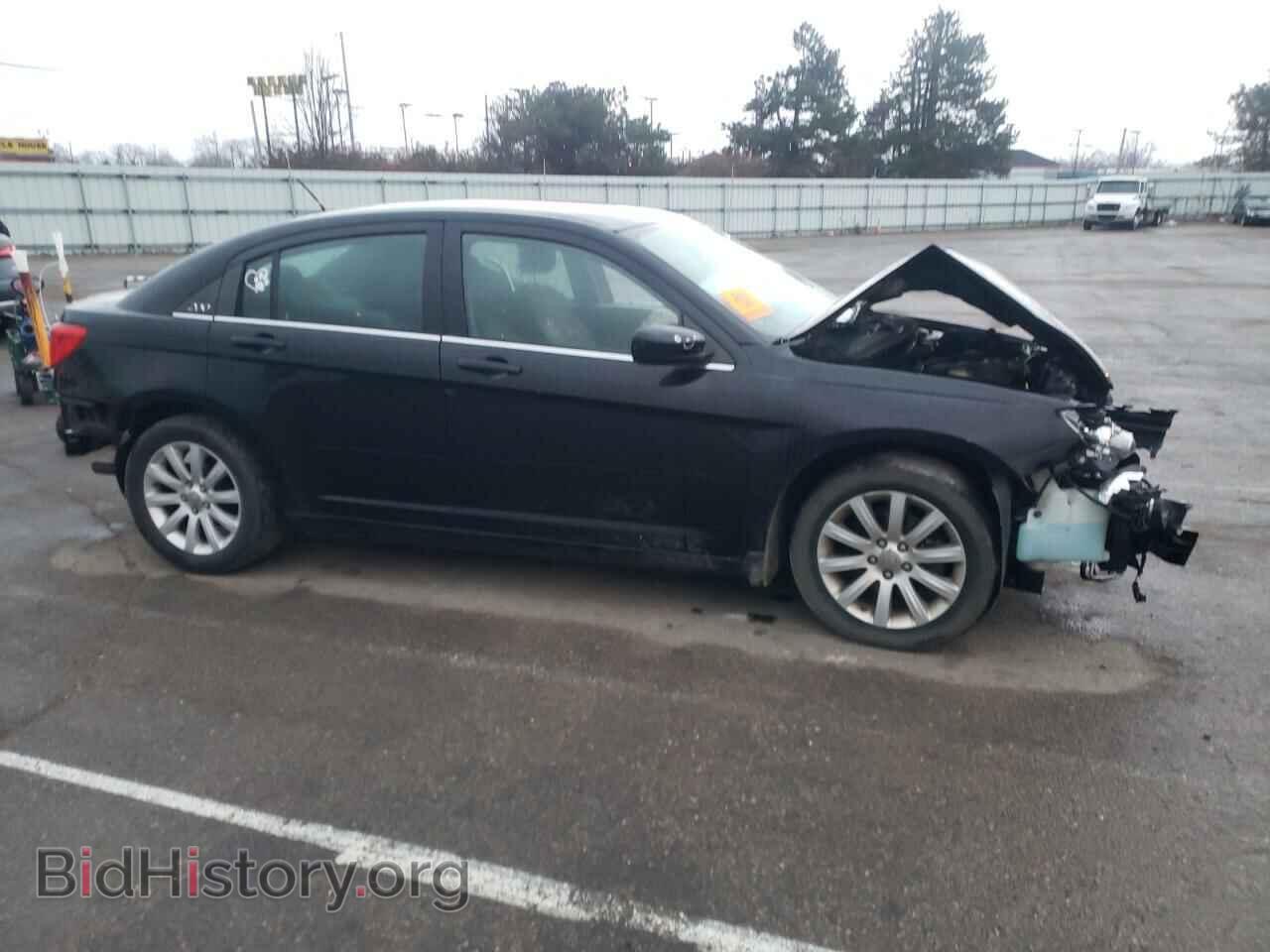 2012 CHRYSLER 200 - VIN: 1C3CCBBB2CN135586 - Фото 4