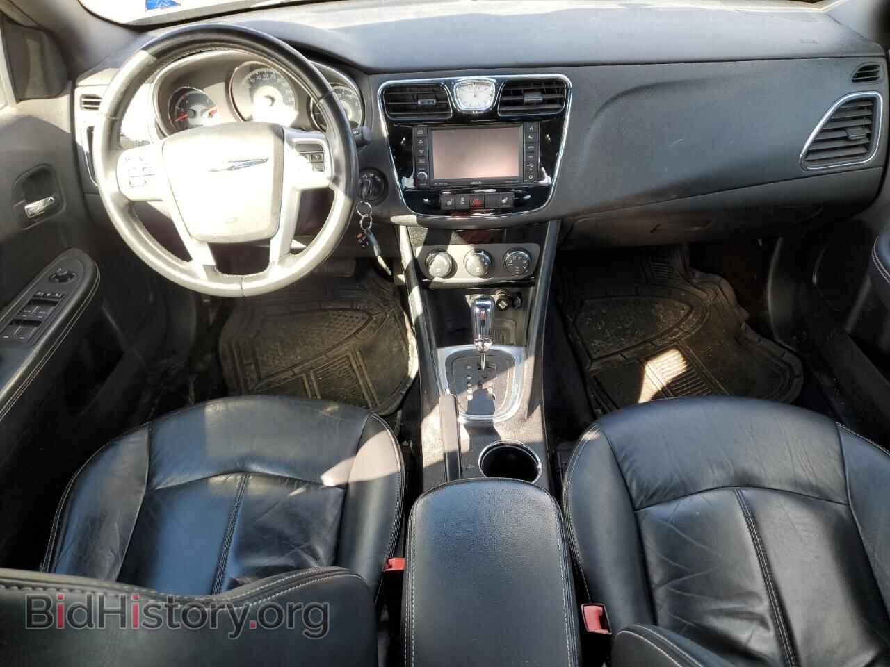 2012 CHRYSLER 200 - VIN: 1C3CCBCGXCN277954 - Фото 8