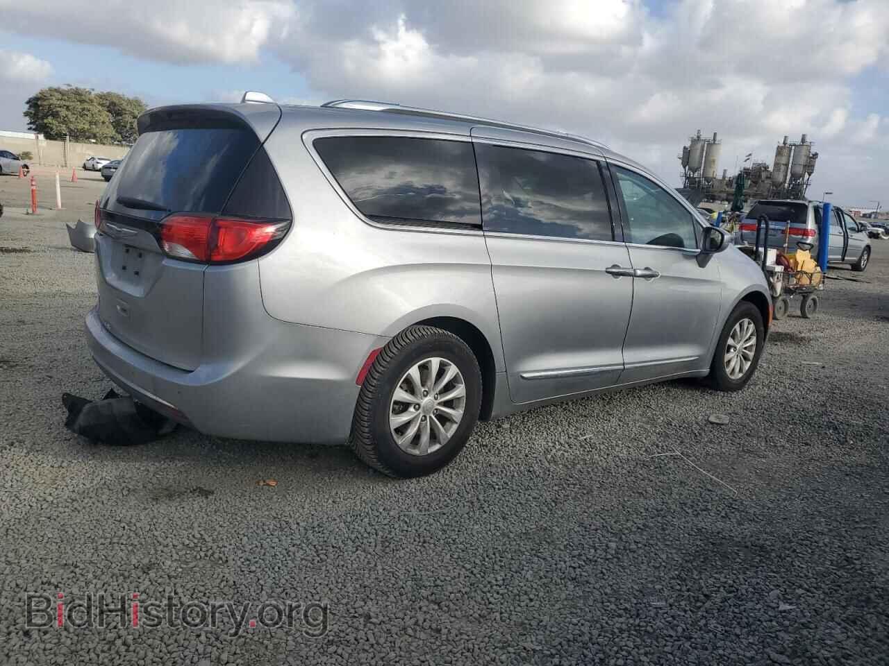 2019 CHRYSLER PACIFICA - VIN: 2C4RC1BG4KR603475 - Фото 3