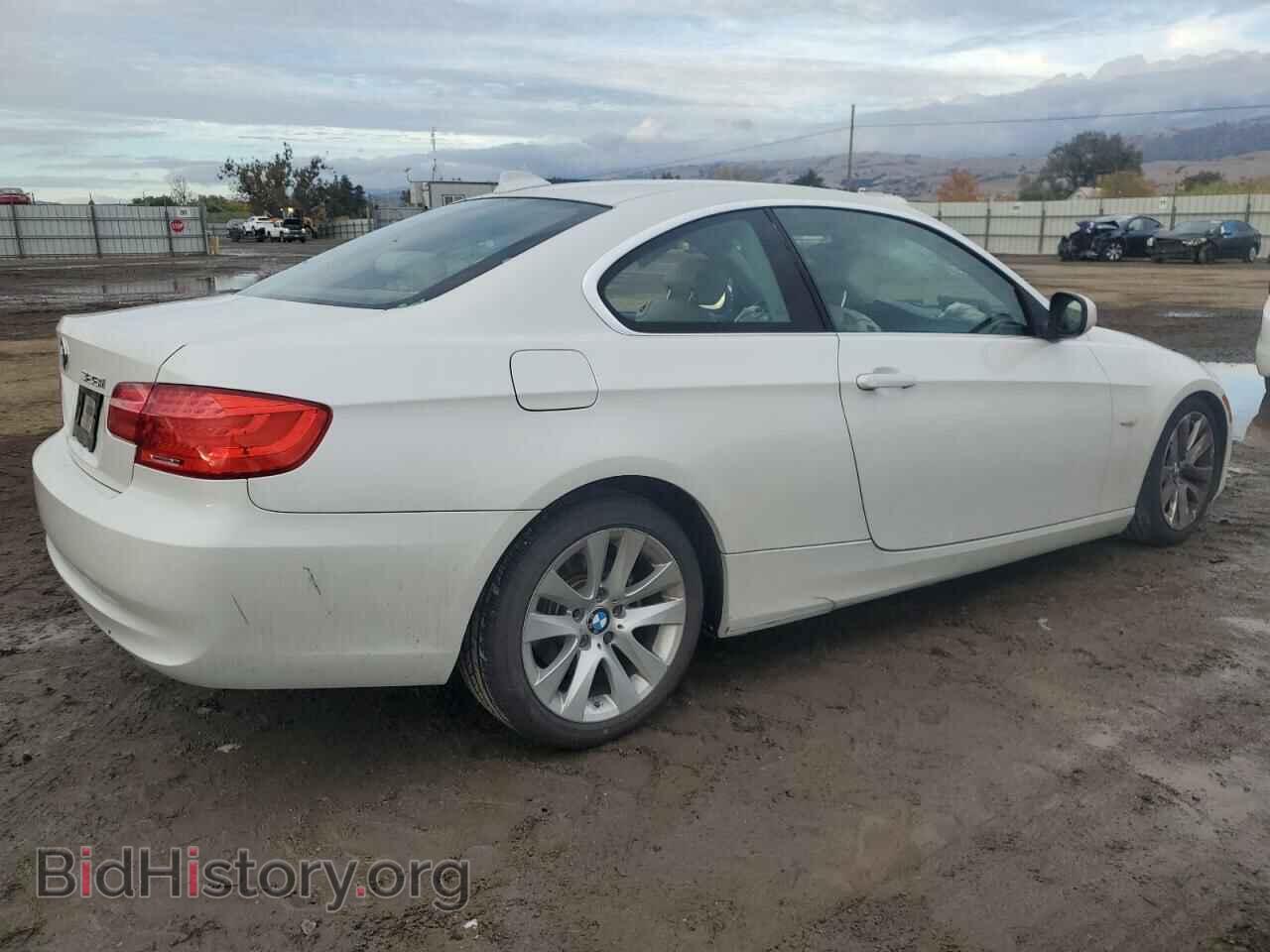 2013 BMW 3 SERIES - VIN: WBAKE5C51DJ106906 - Фото 3