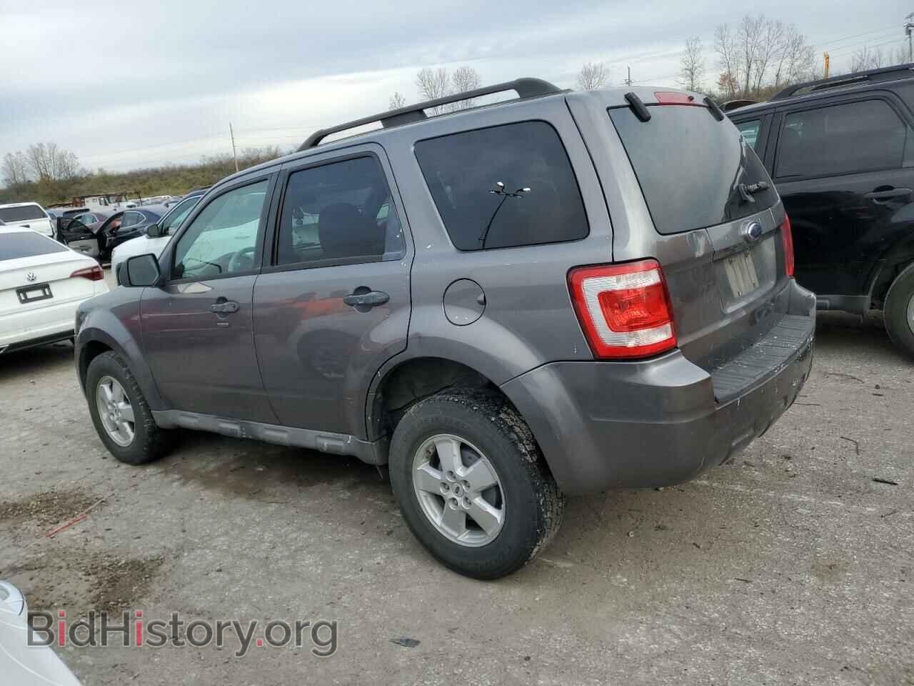 2009 FORD ESCAPE - VIN: 1FMCU93G19KB69813 - Фото 2