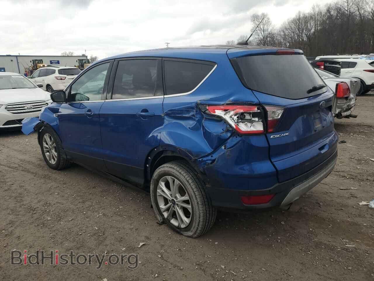 2017 FORD ESCAPE - VIN: 1FMCU0GD0HUE05768 - Фото 2