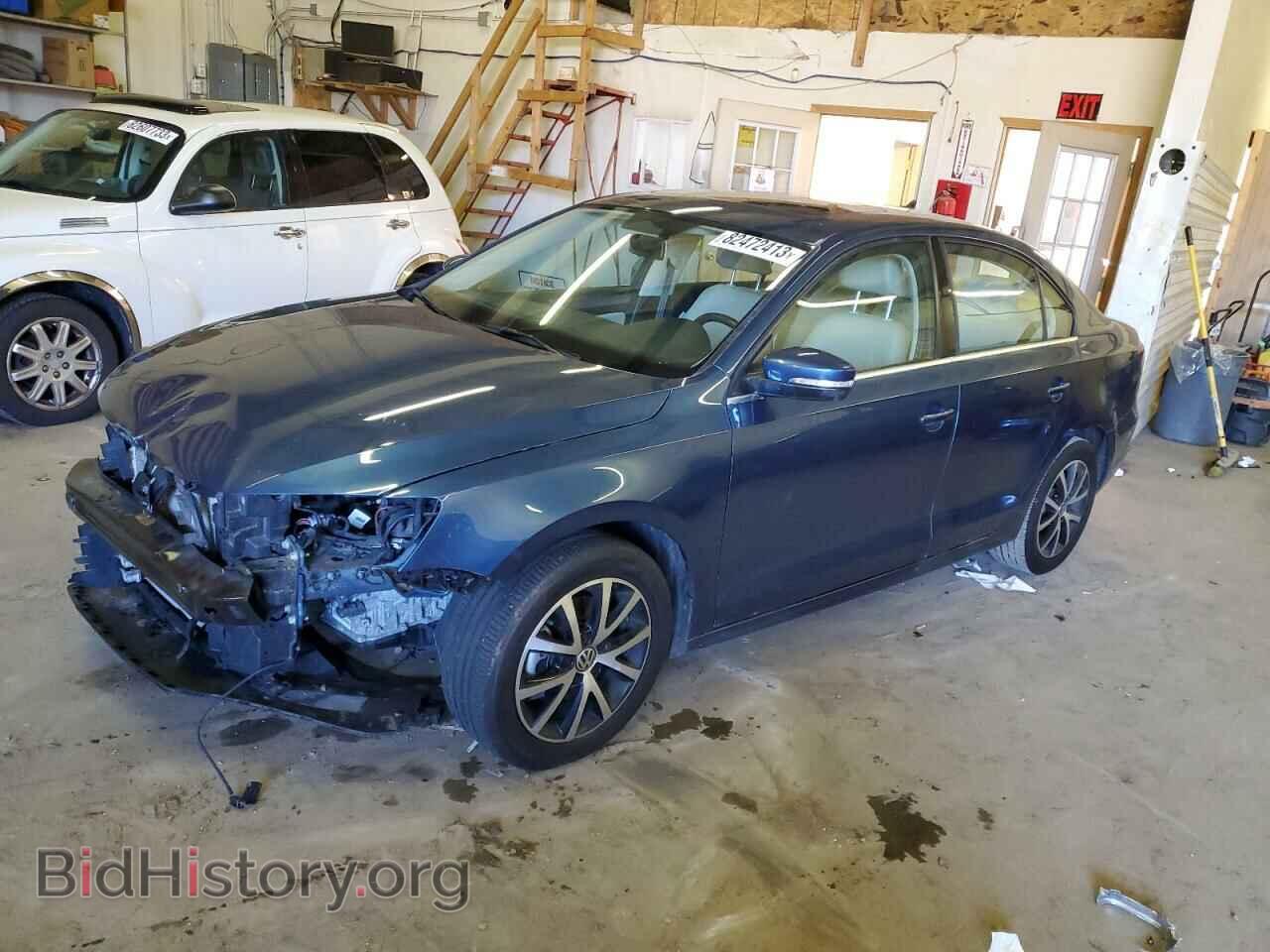 Фотография 3VWDB7AJ3HM321905 - VOLKSWAGEN JETTA 2017