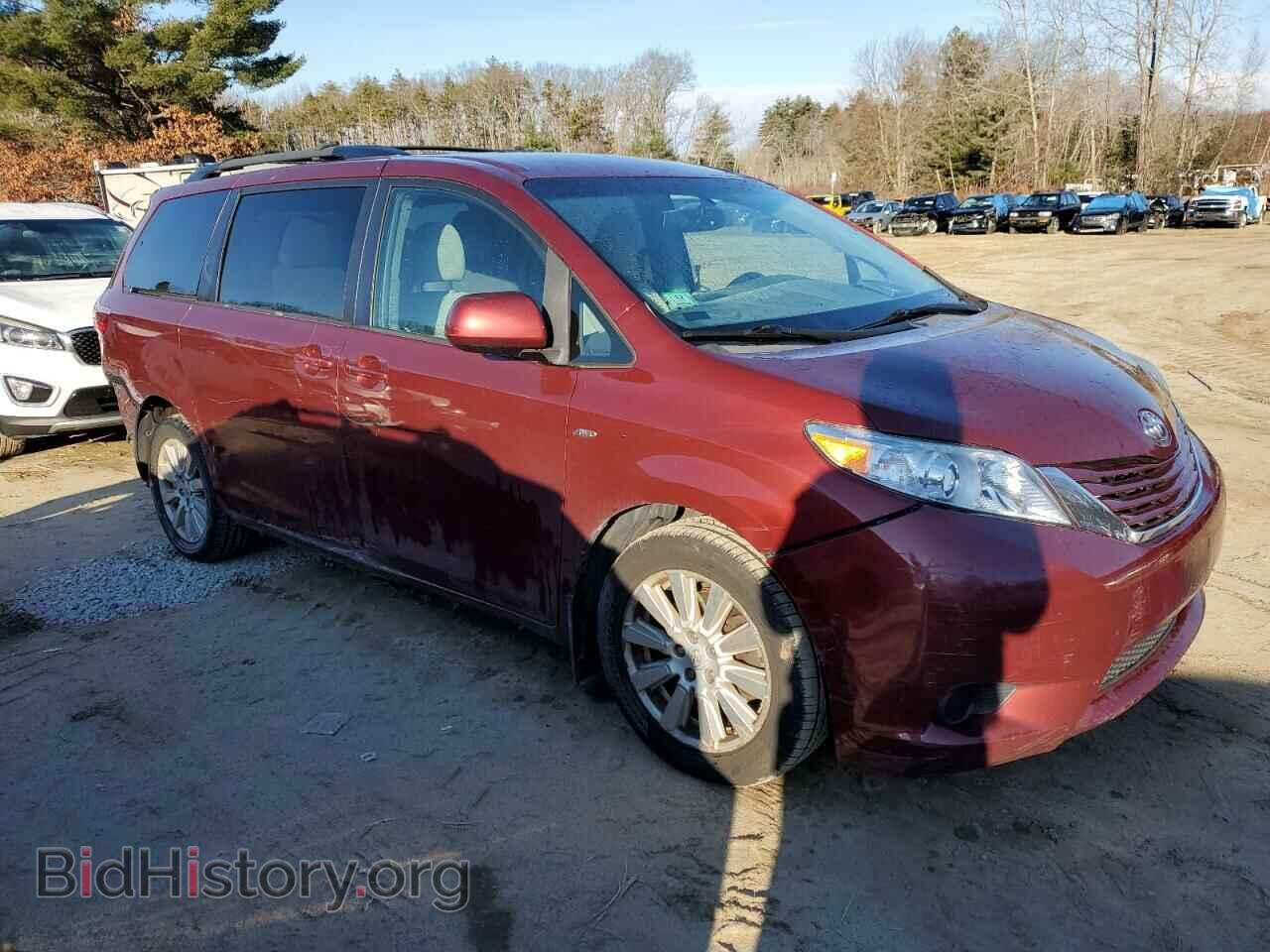 2017 TOYOTA All Models - VIN: 5TDJZ3DC7HS165195 - Фото 4