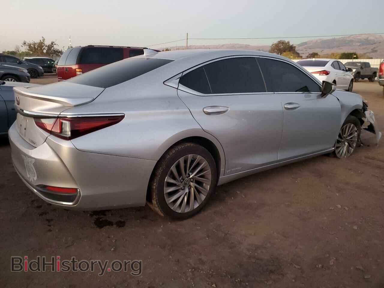 2019 LEXUS ES300 - VIN: JTHB21B17K2019312 - Фото 3