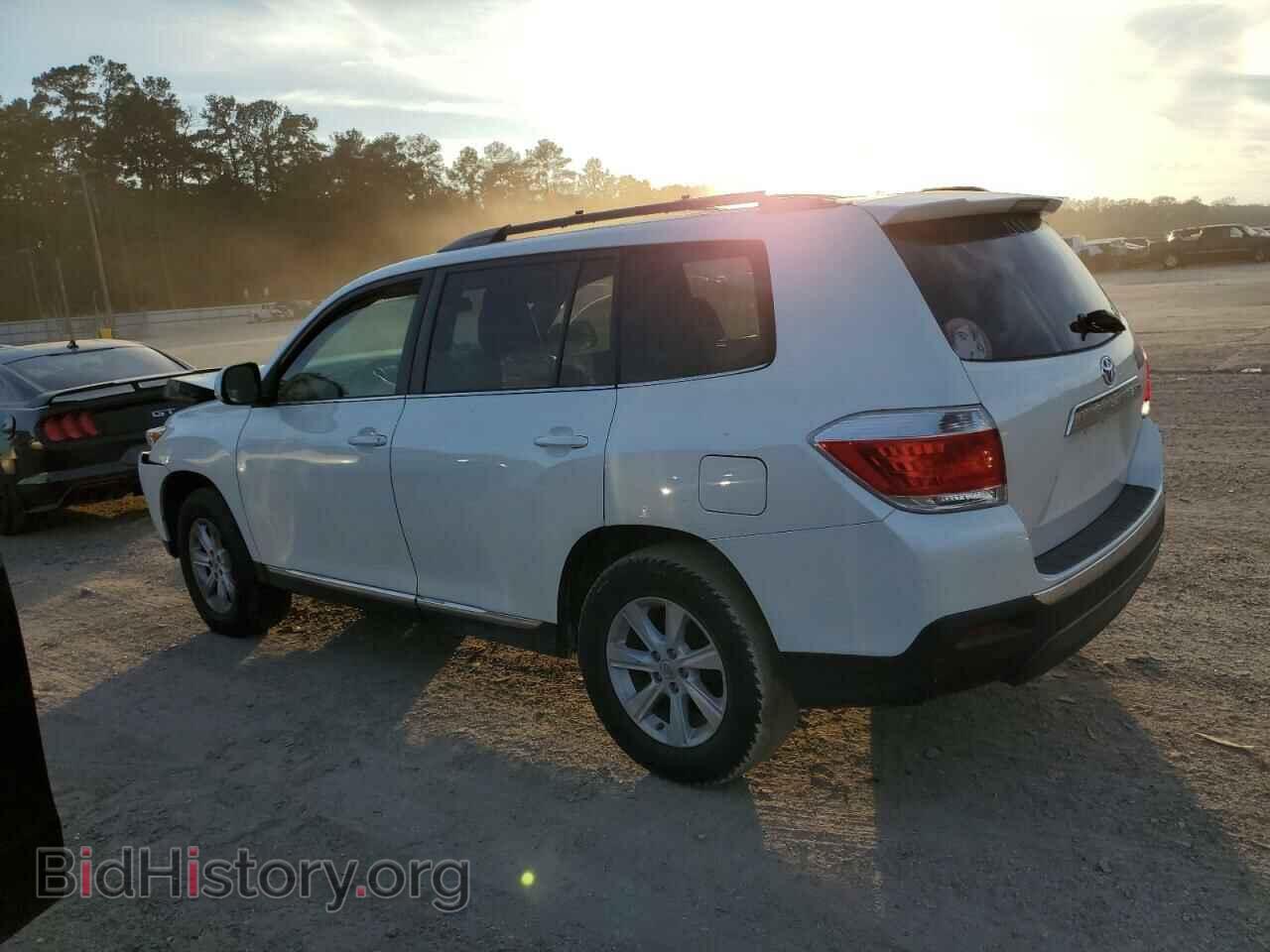 2013 TOYOTA HIGHLANDER - VIN: 5TDZK3EH8DS111903 - Фото 2