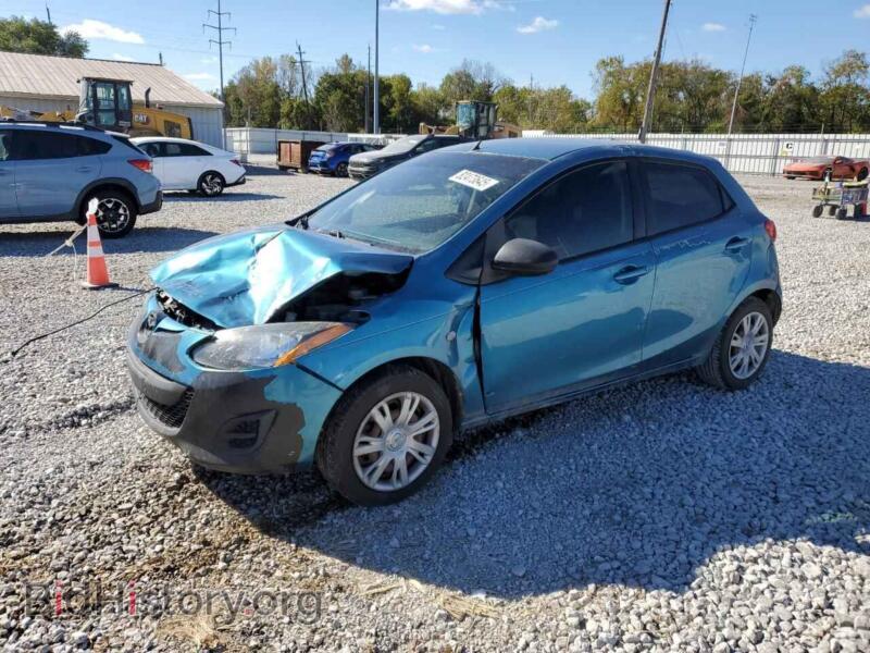 2011 Mazda 2 (VIN JM1DE1HY9B0127013) — photo 1 of 14, Copart, damage: front end