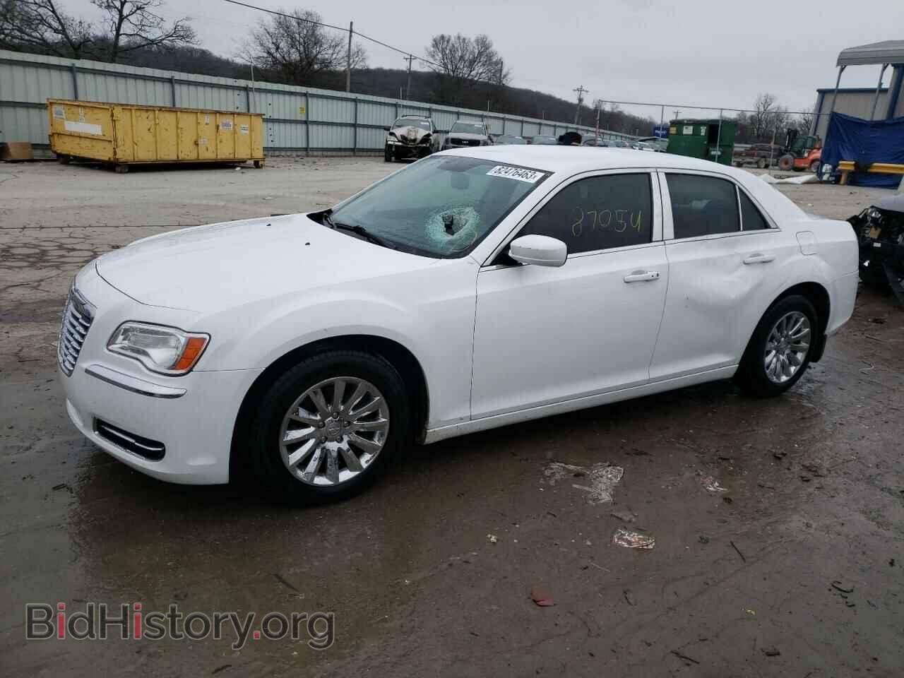 Фотография 2C3CCAAG5DH517032 - CHRYSLER 300 2013