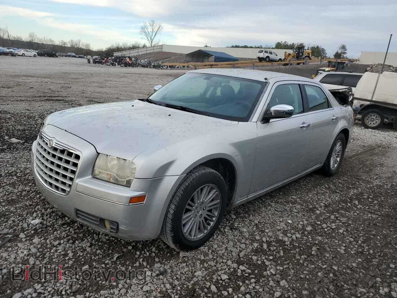 Photo 2C3CA4CD5AH164071 - CHRYSLER 300 2010