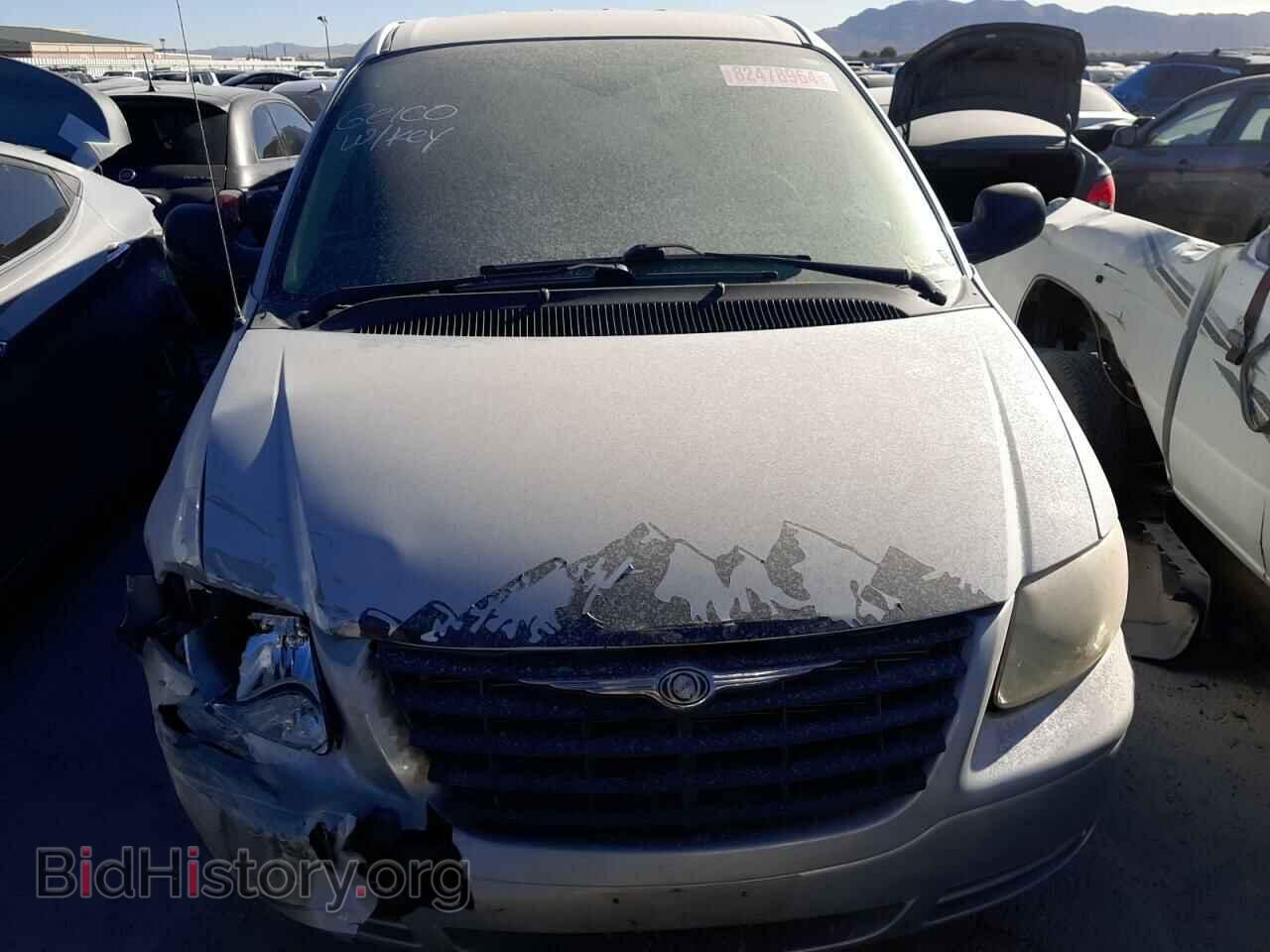 2006 CHRYSLER MINIVAN - VIN: 1A4GP45RX6B533294 - Фото 5