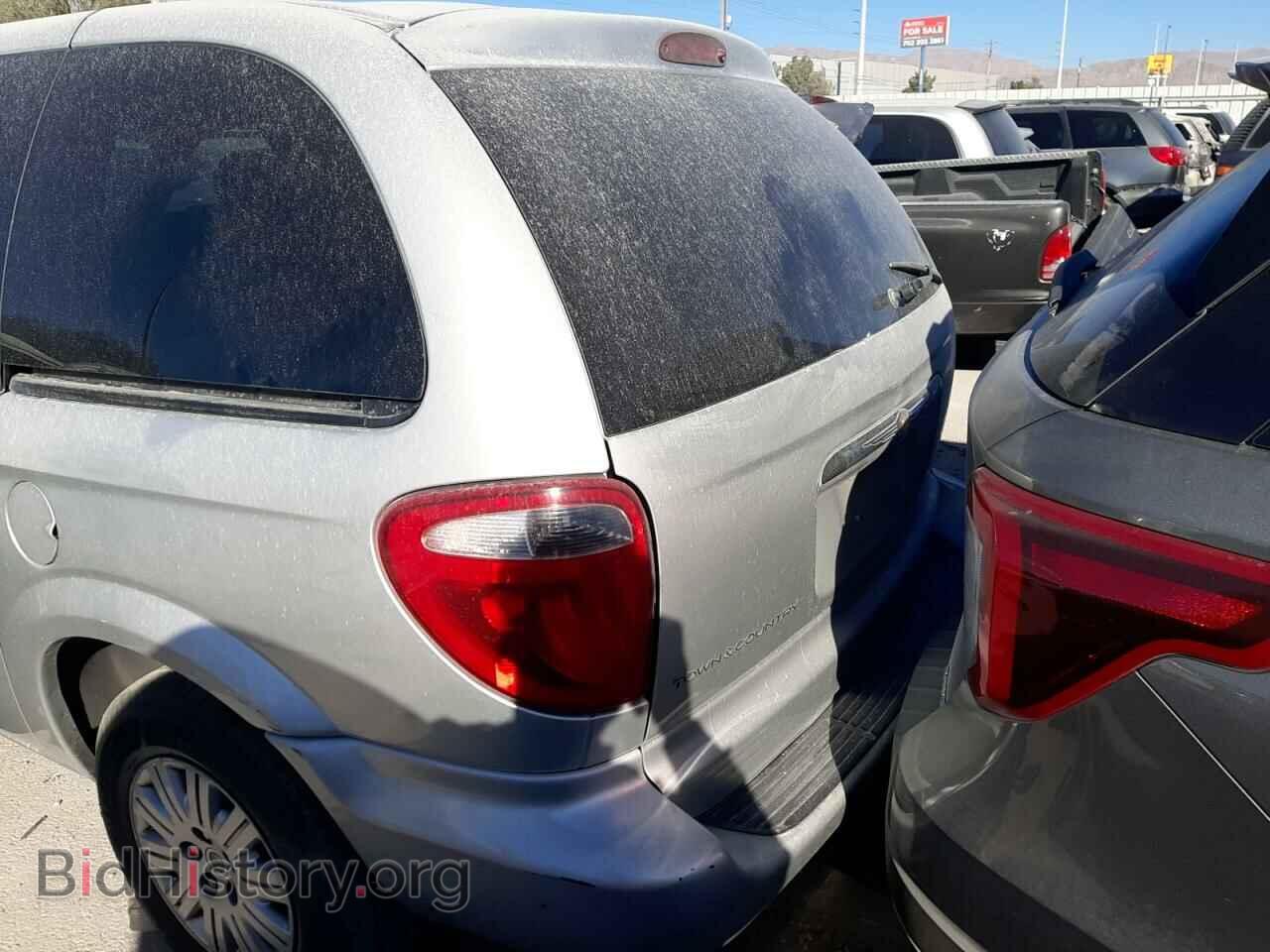 2006 CHRYSLER MINIVAN - VIN: 1A4GP45RX6B533294 - Фото 6