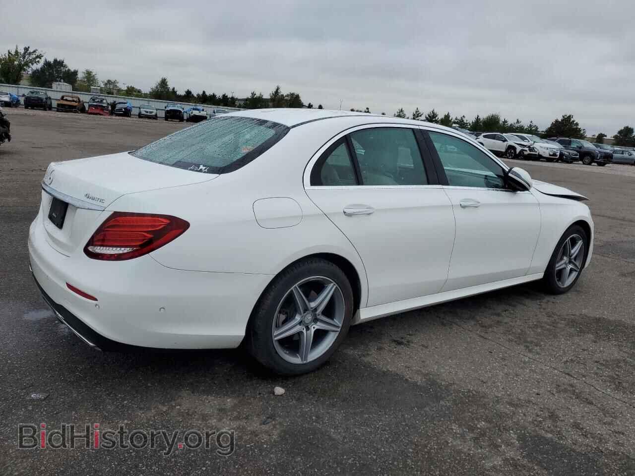 2017 MERCEDES-BENZ E-CLASS - VIN: WDDZF4KB1HA013704 - Фото 3