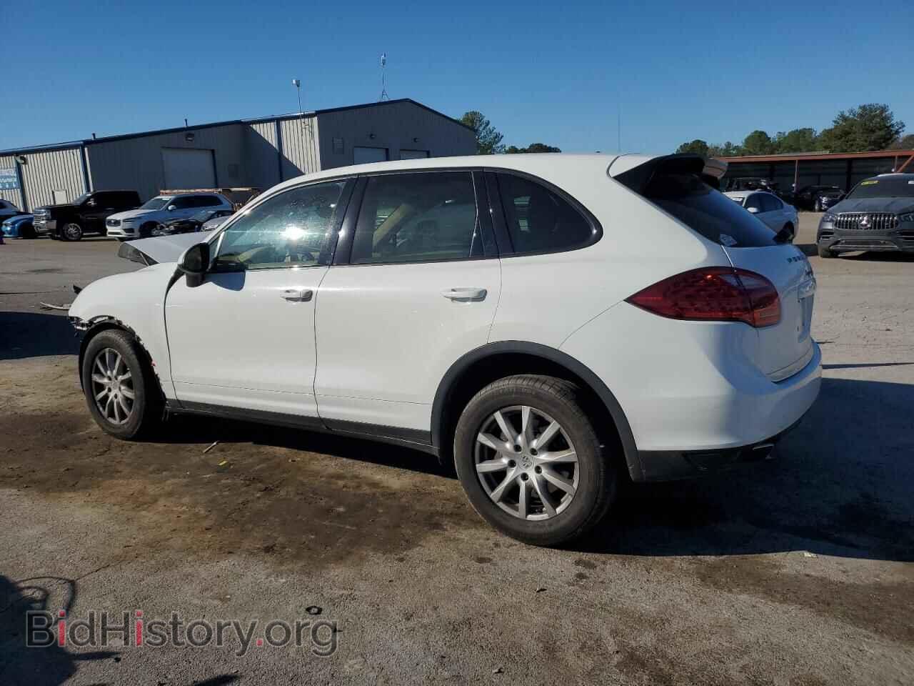 2012 PORSCHE CAYENNE - VIN: WP1AA2A20CLA07674 - Photo 2