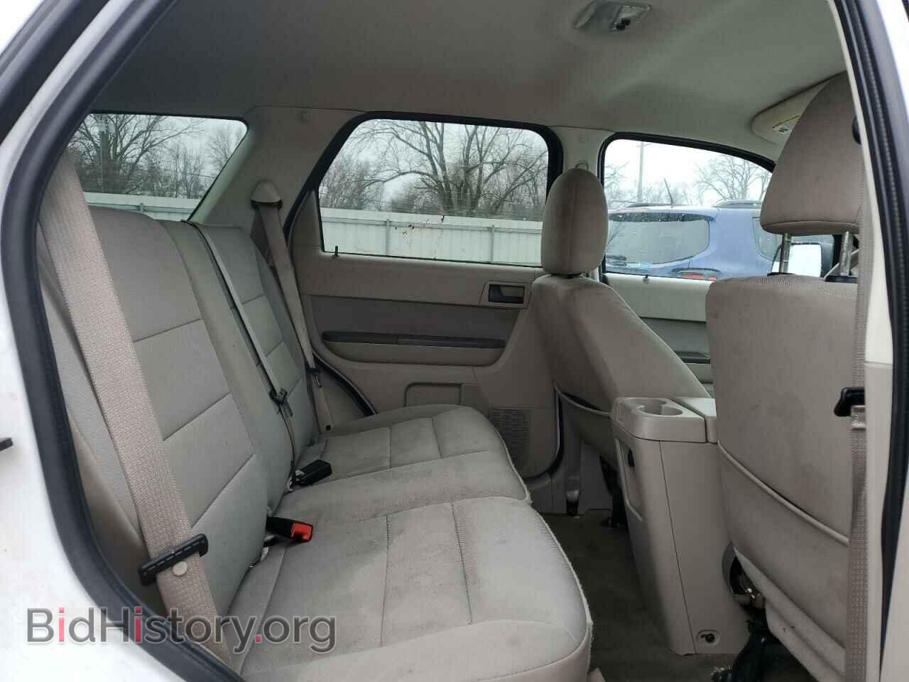 2011 FORD ESCAPE - VIN: 1FMCU0D79BKB93017 - Фото 10