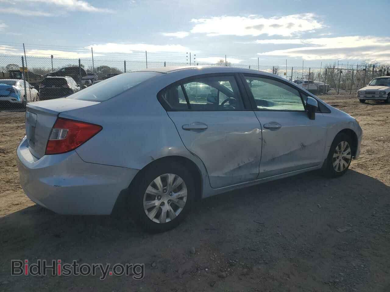 2012 HONDA CIVIC - VIN: 2HGFB2F57CH501620 - Фото 3