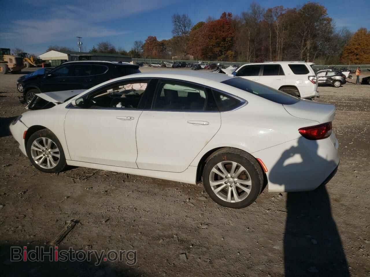 2015 CHRYSLER 200 - VIN: 1C3CCCABXFN716359 - Фото 2