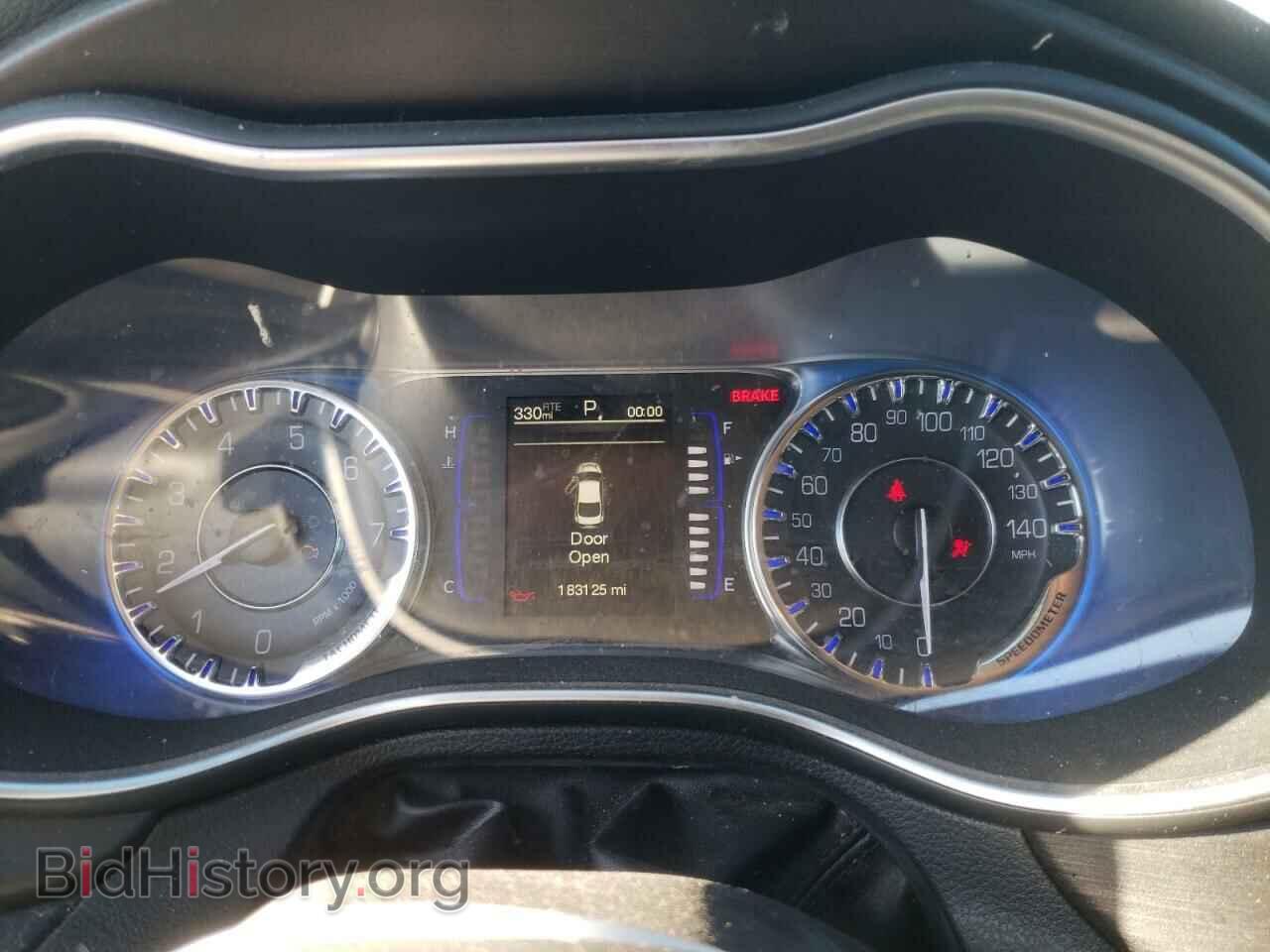 2015 CHRYSLER 200 - VIN: 1C3CCCABXFN716359 - Фото 9