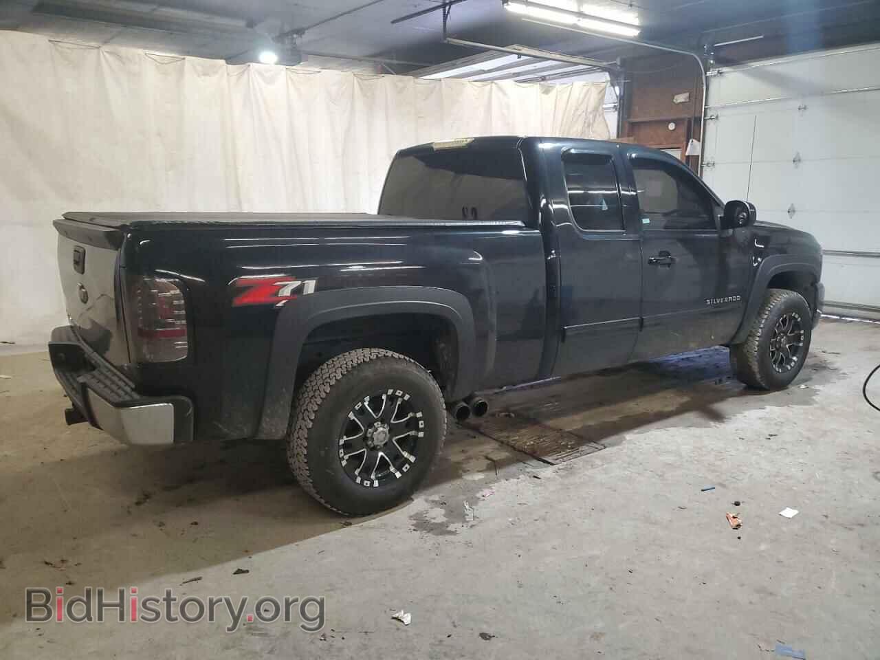 2010 CHEVROLET ALL Models - VIN: 1GCSKSE37AZ105357 - Фото 3