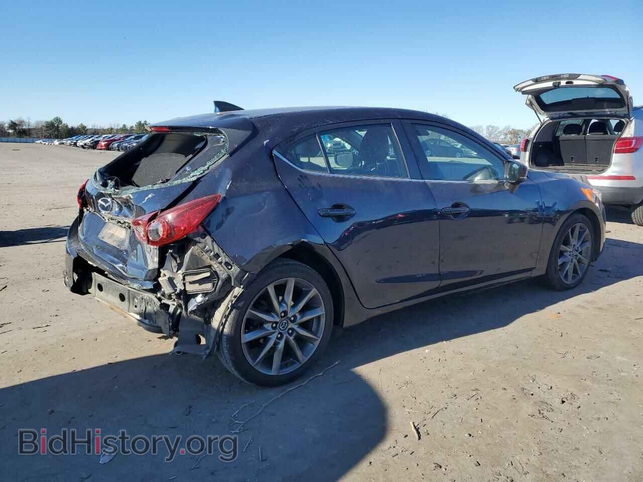 2018 MAZDA 3 - VIN: 3MZBN1L30JM263364 - Фото 3