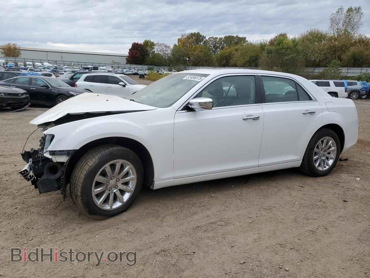 Photo 2C3CA5CG3BH514962 - CHRYSLER 300 2011