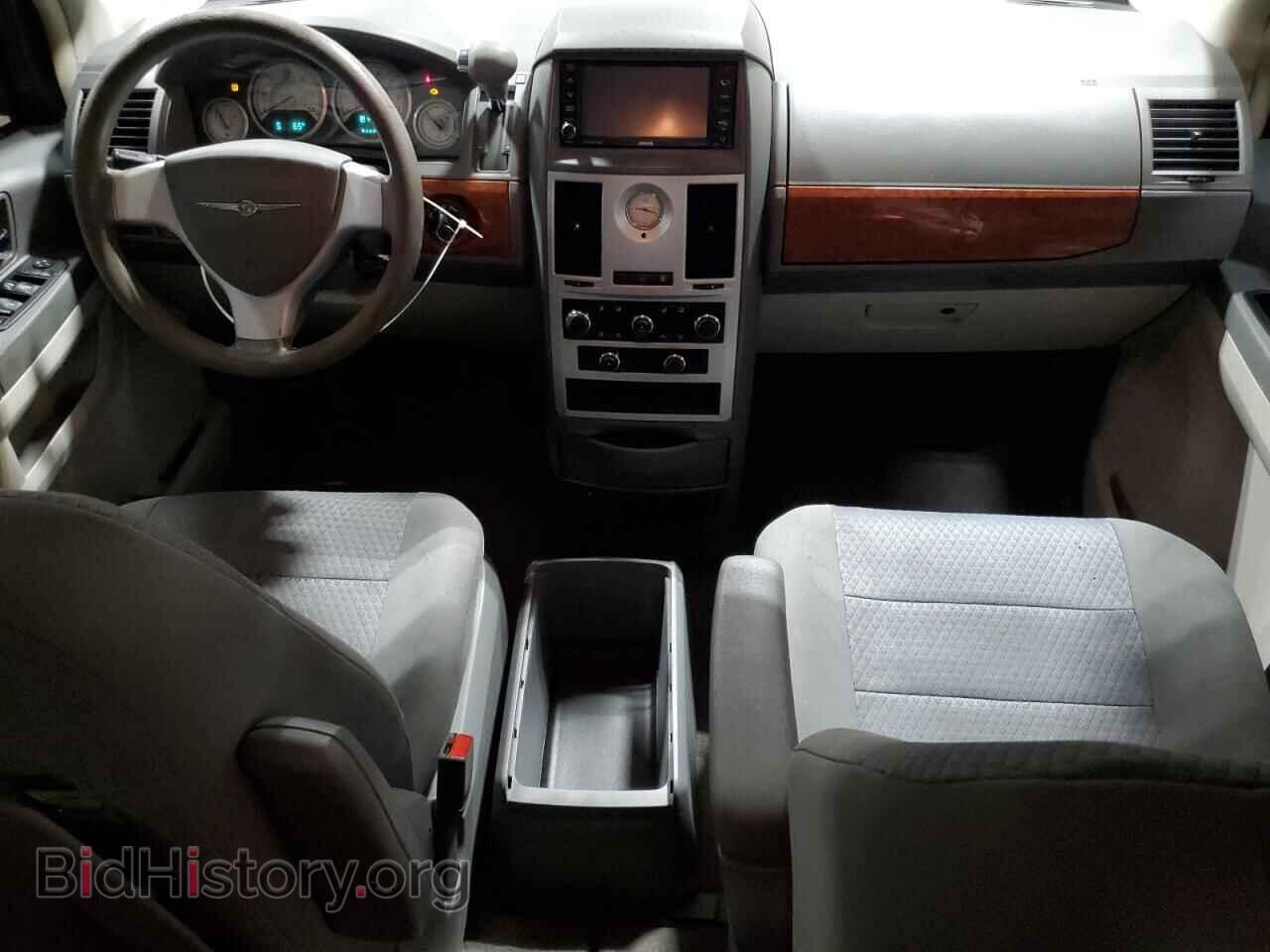2009 CHRYSLER MINIVAN - VIN: 2A8HR44E99R552310 - Photo 8