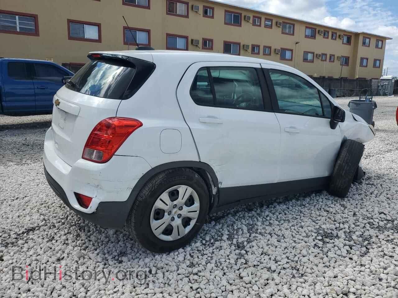2017 CHEVROLET TRAX - VIN: 3GNCJKSB0HL204159 - Фото 3