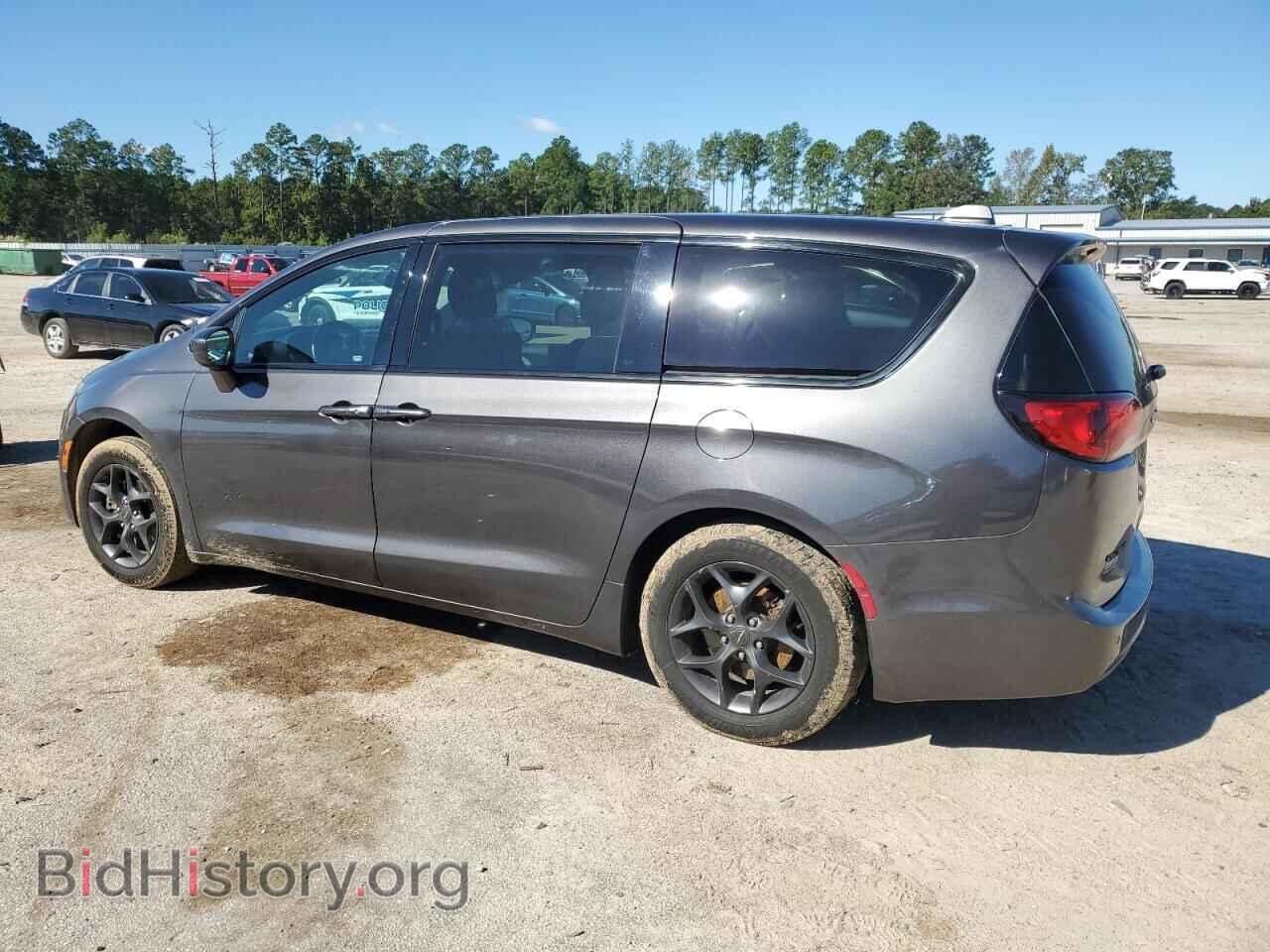 2019 CHRYSLER PACIFICA - VIN: 2C4RC1FG1KR573880 - Фото 2