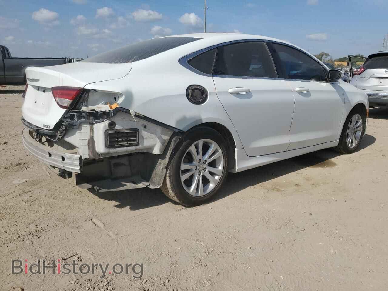 2015 CHRYSLER 200 - VIN: 1C3CCCABXFN584459 - Фото 3