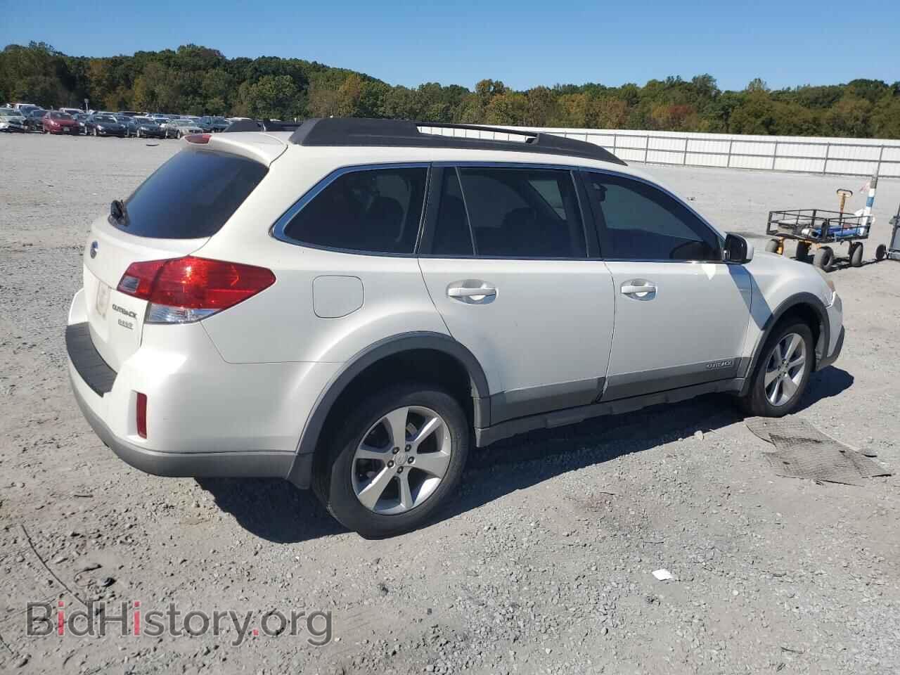 2014 SUBARU OUTBACK - VIN: 4S4BRBLC8E3228636 - Фото 3