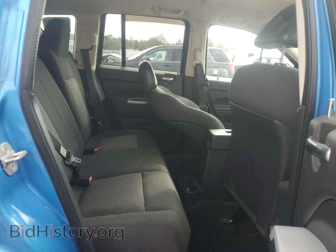2008 JEEP COMPASS - VIN: 1J8FT47018D737624 - Фото 10